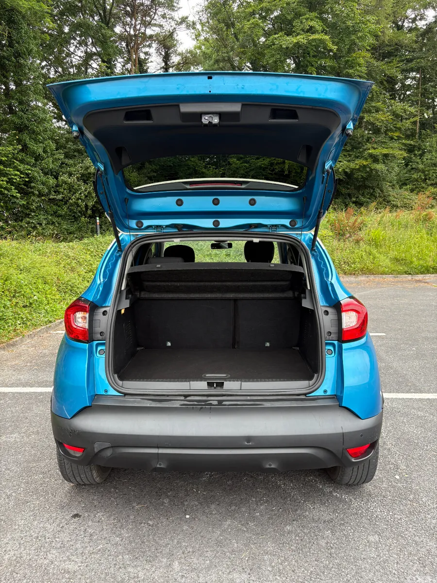 Renault Captur Hatchback, Diesel, 2015, Blue