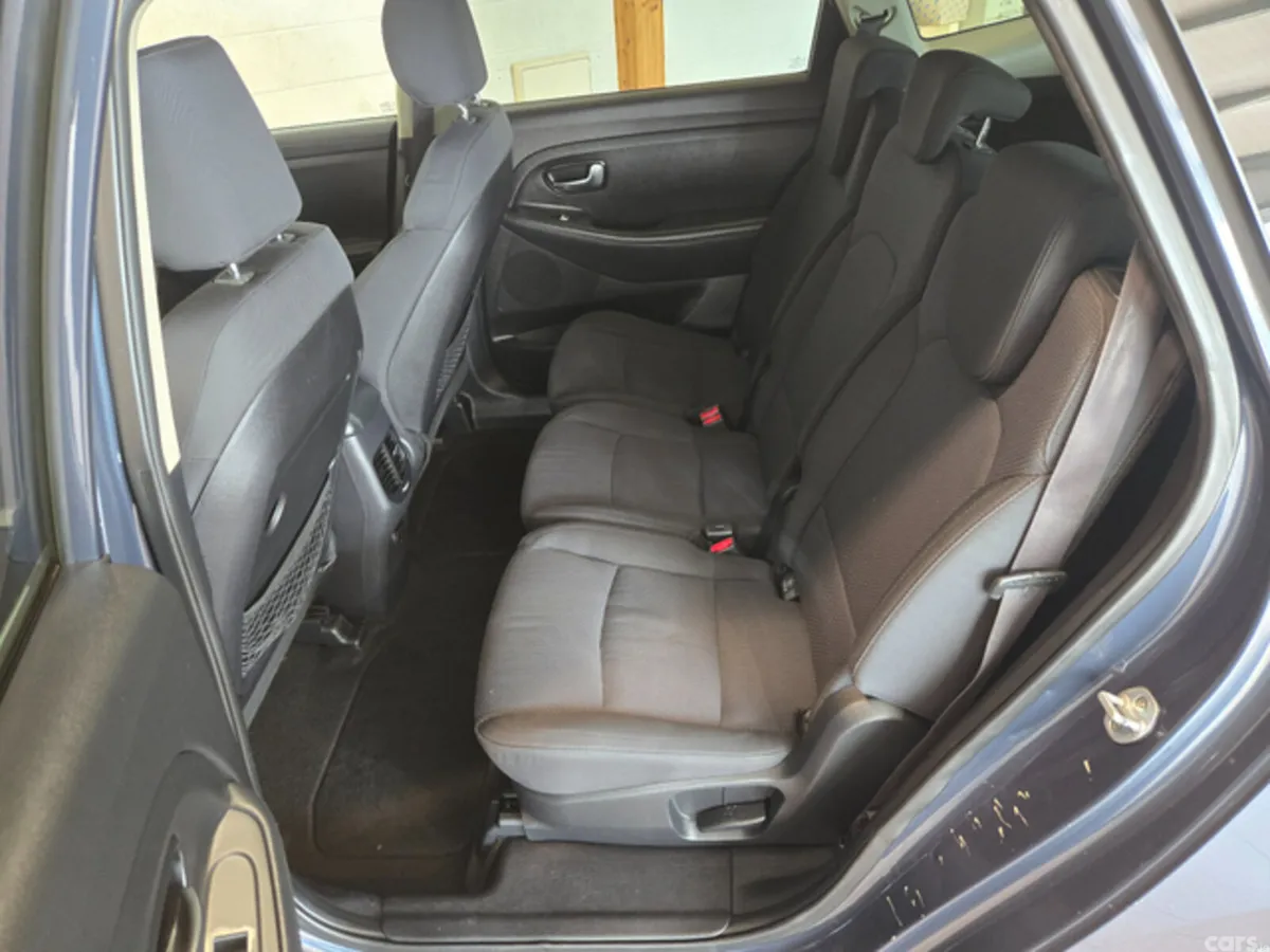 Kia Carens MPV, Diesel, 2014, Blue