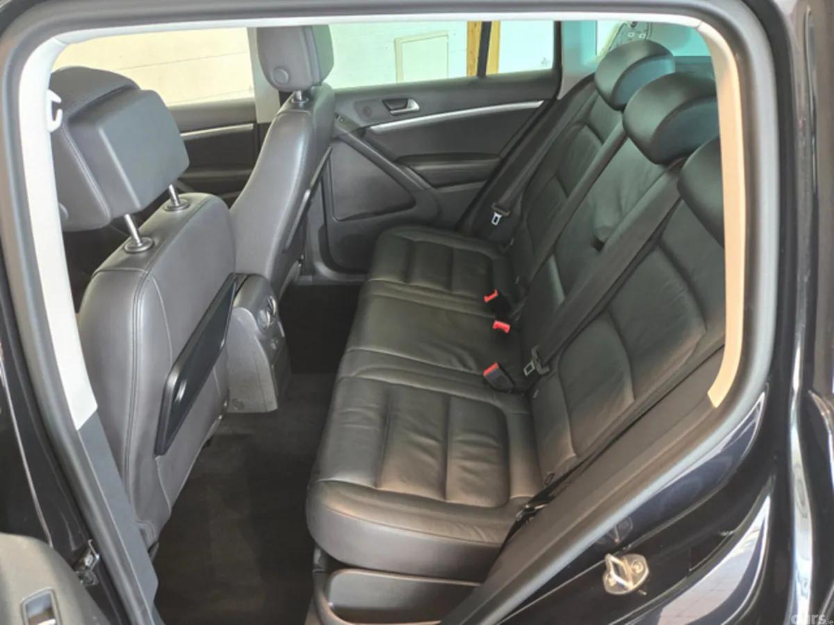 Volkswagen Tiguan SUV, Diesel, 2016, Black