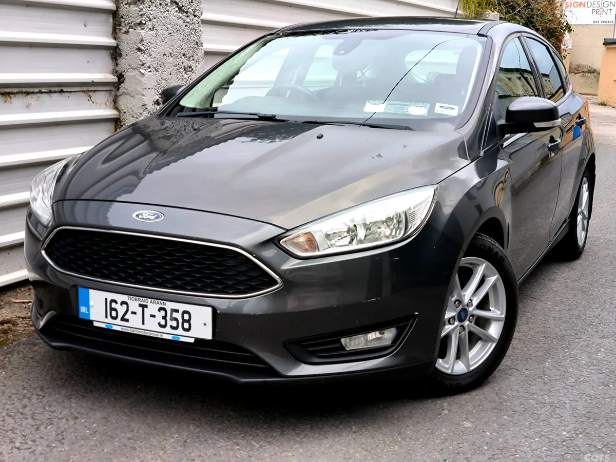 Ford Focus Hatchback, Diesel, 2016, Grey