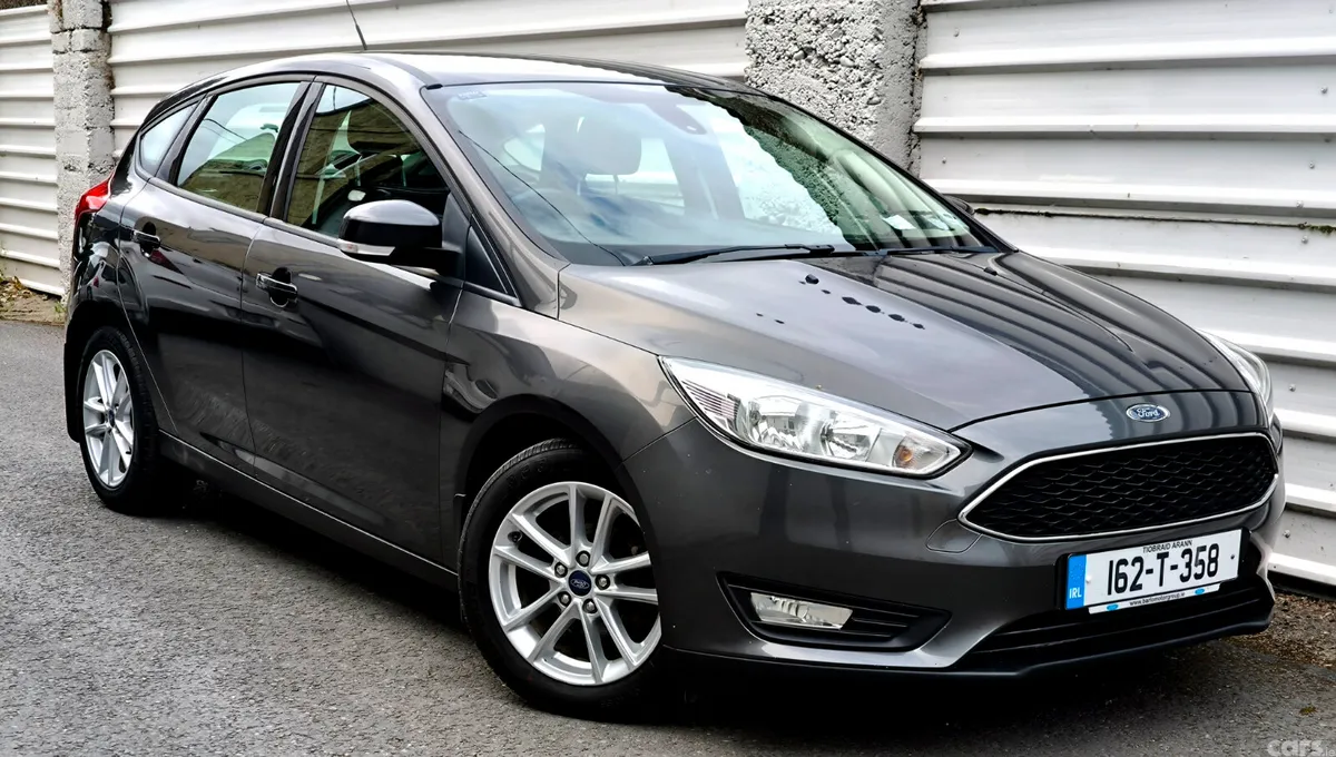 Ford Focus Hatchback, Diesel, 2016, Grey