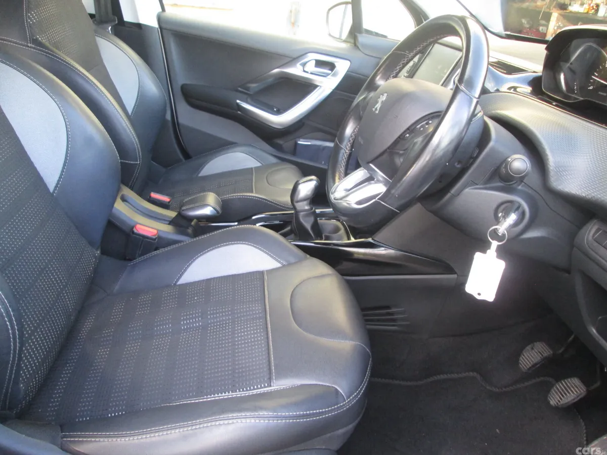 Peugeot 2008 SUV, Diesel, 2018, White
