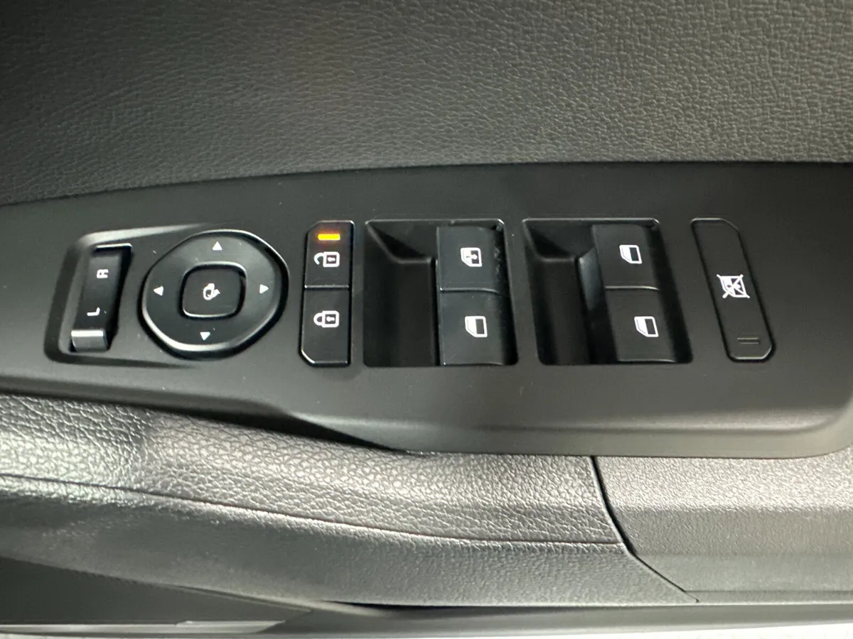 Kia Sportage MPV, Diesel Hybrid, 2026, Grey
