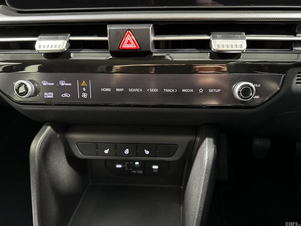 Kia Sportage MPV, Diesel Hybrid, 2026, Grey