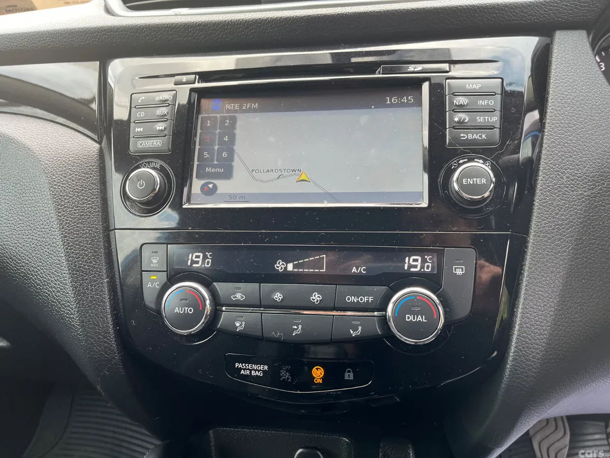 Nissan Qashqai MPV, Petrol, 2018, Blue