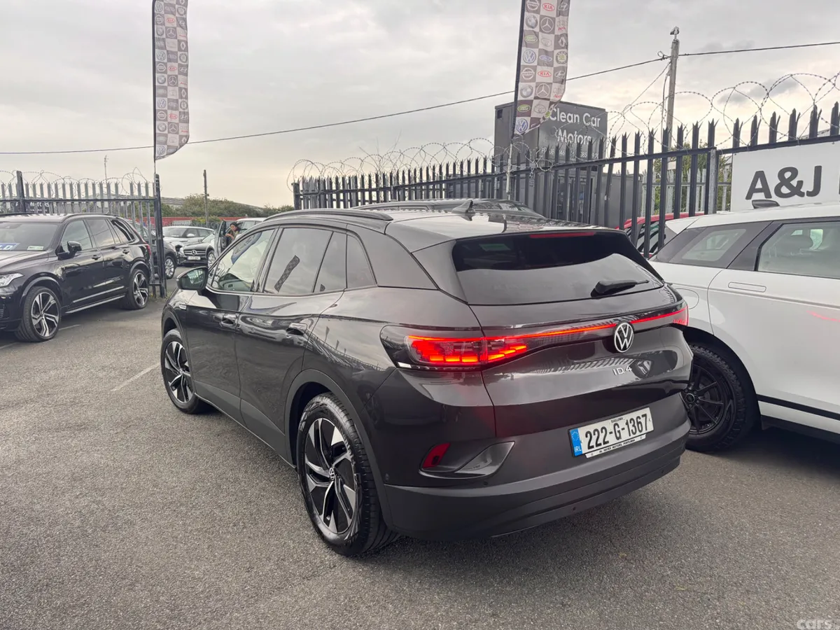 Volkswagen ID.4 Estate, Electric, 2022, Grey