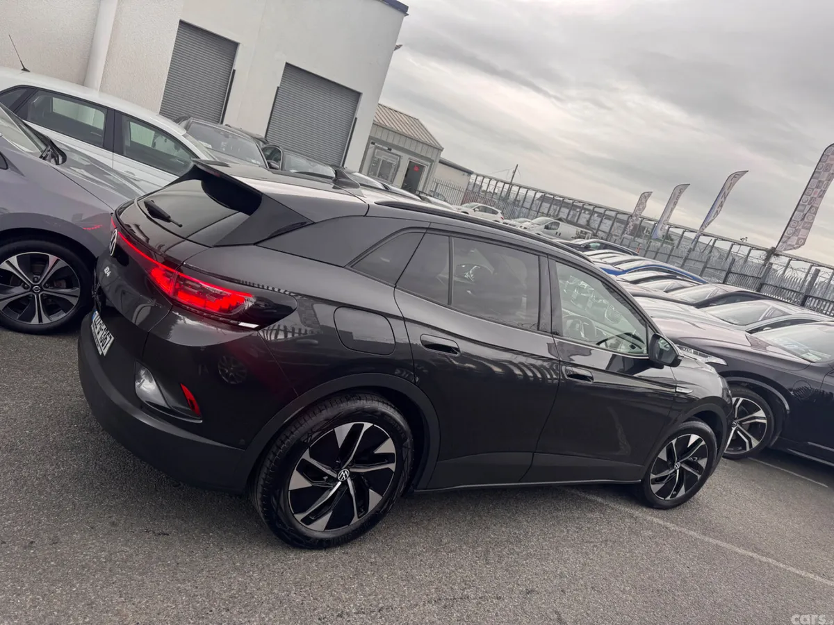 Volkswagen ID.4 Estate, Electric, 2022, Grey