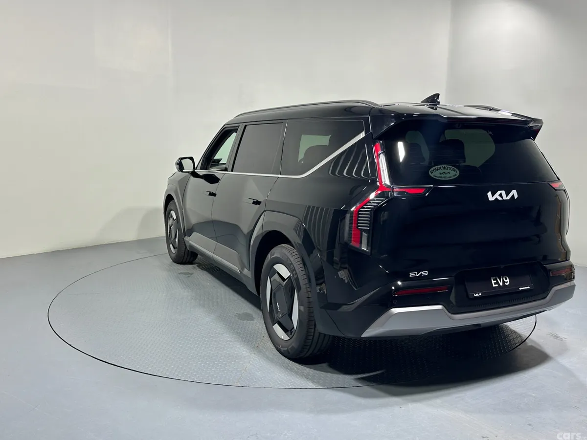 Kia EV9 SUV, Electric, 2026, Black