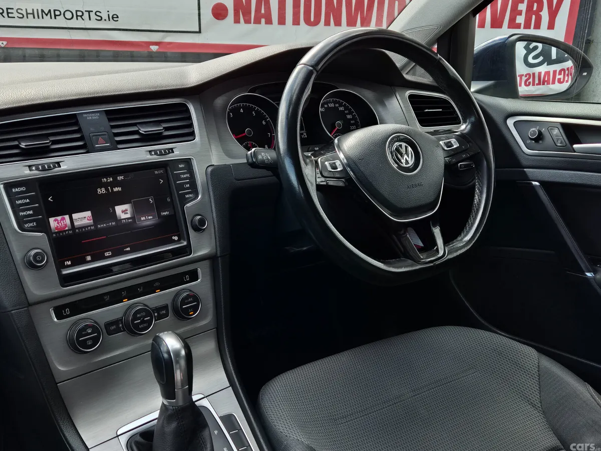 Volkswagen Golf Hatchback, Petrol, 2014, Blue