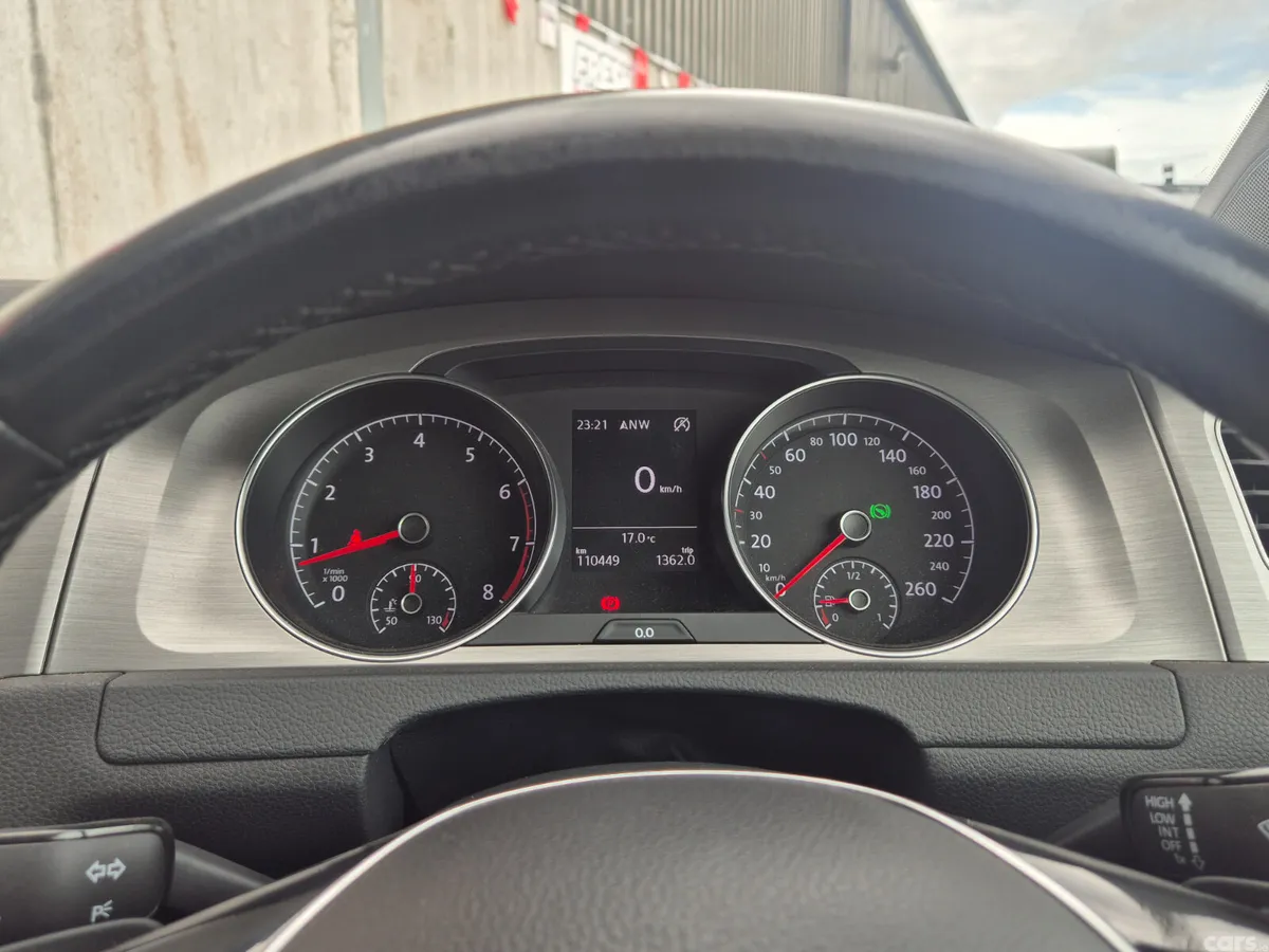 Volkswagen Golf Estate, Petrol, 2015, White