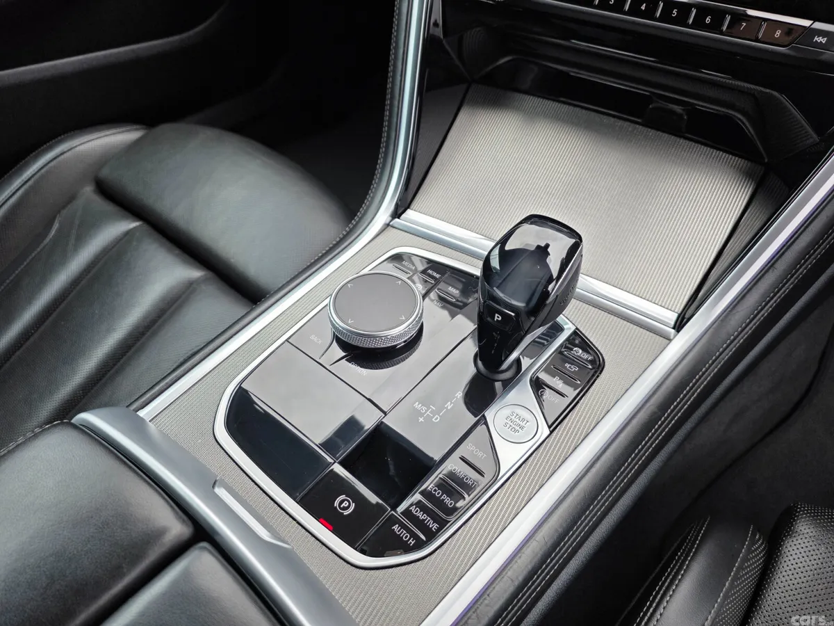 BMW 8-Series Coupe, Diesel, 2019, Blue