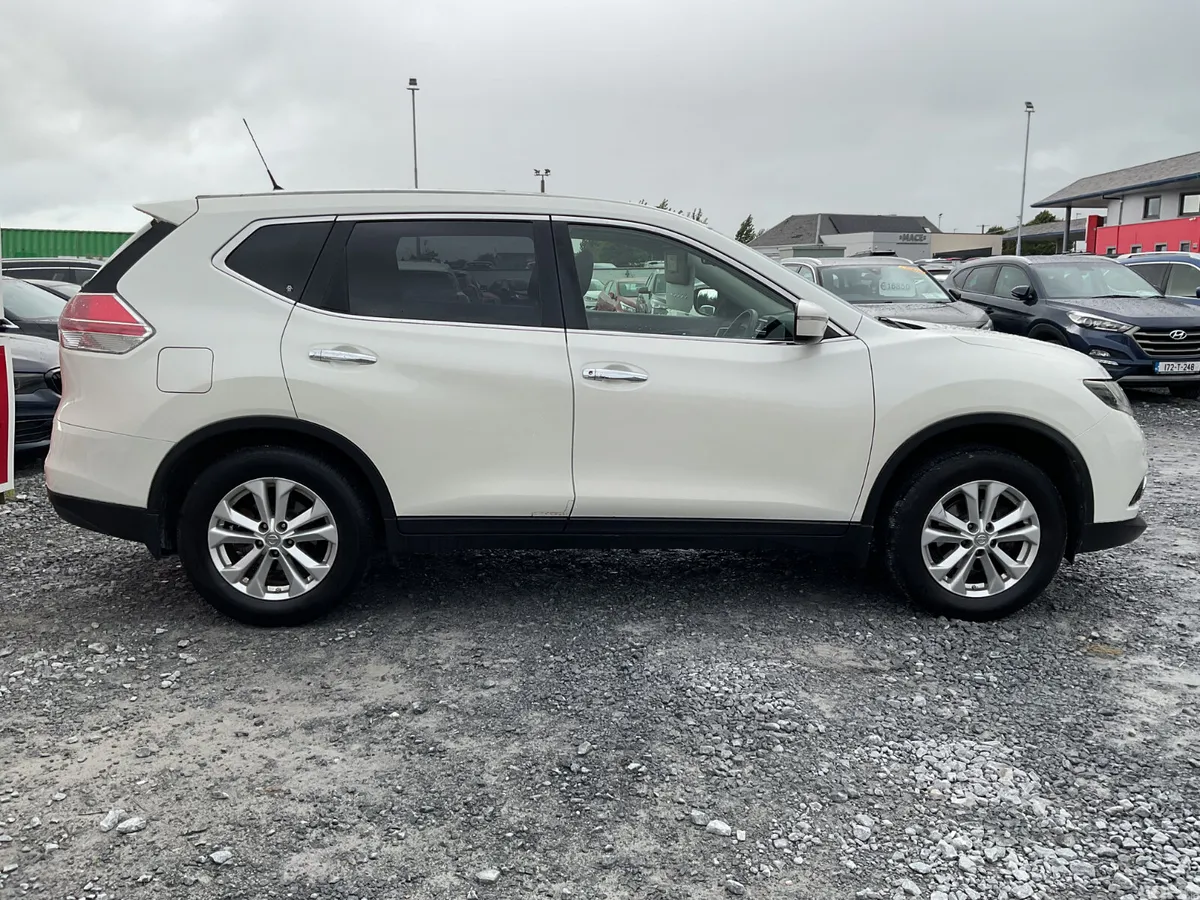 Nissan X-Trail SUV, Diesel, 2015, White