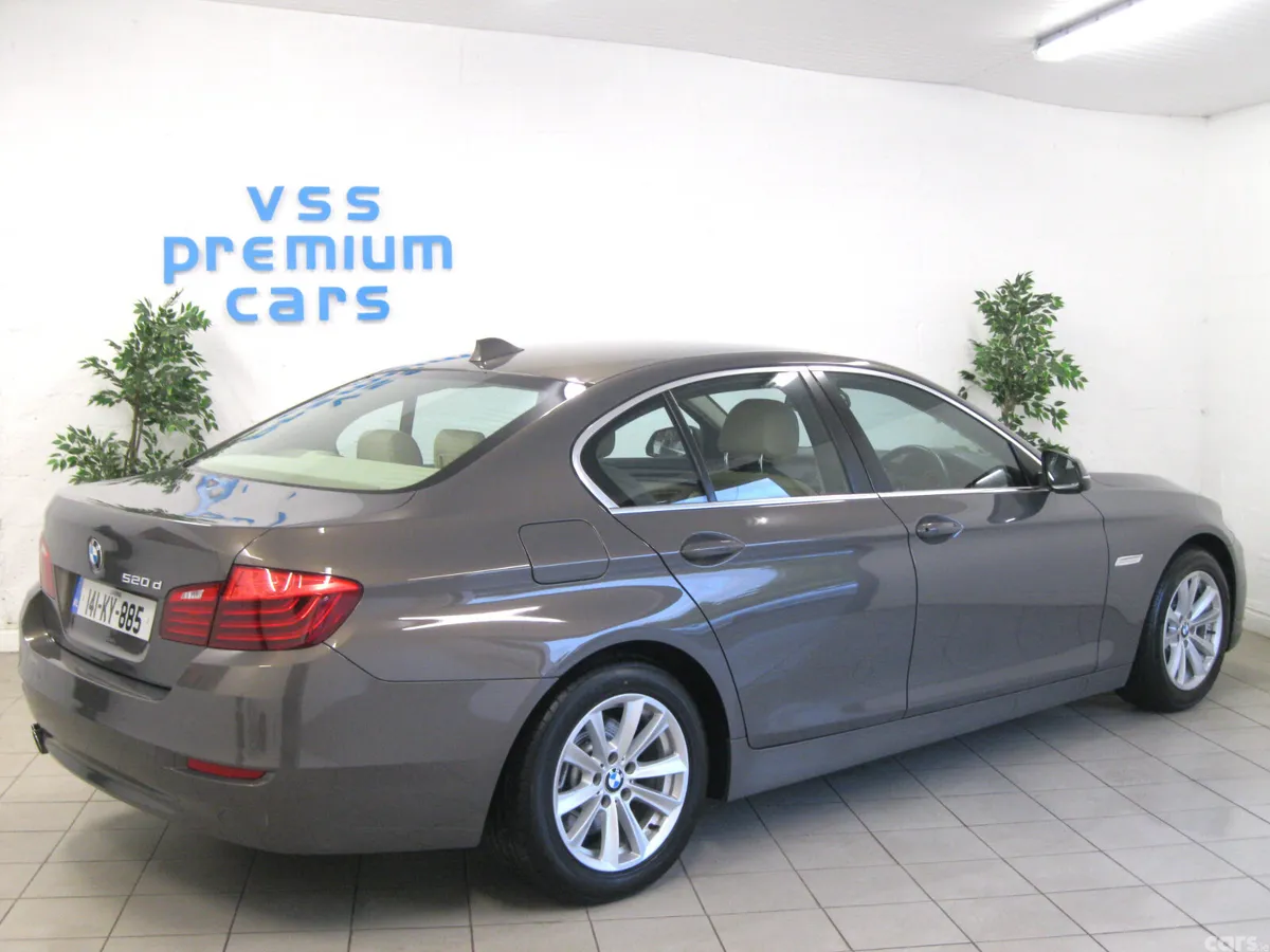 BMW 5-Series Saloon, Diesel, 2014, Gold