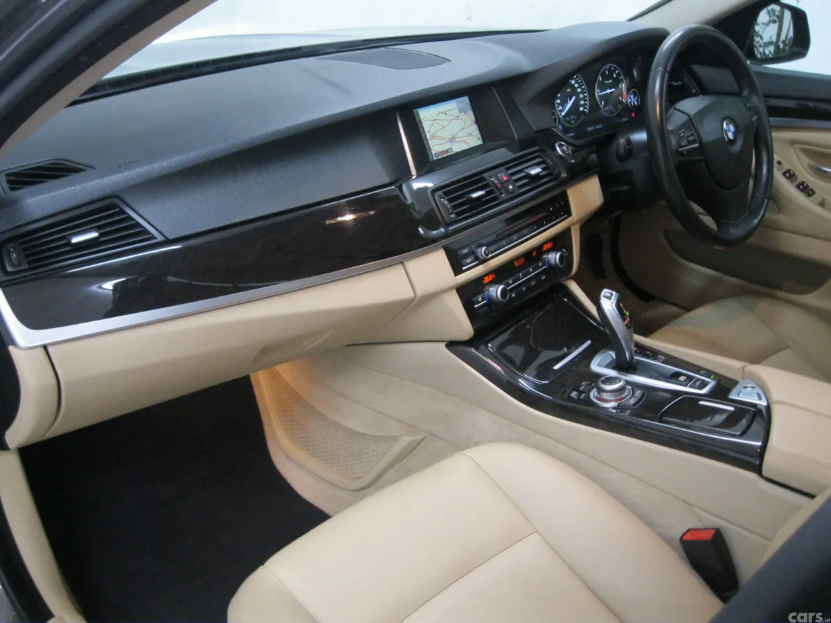 BMW 5-Series Saloon, Diesel, 2014, Gold