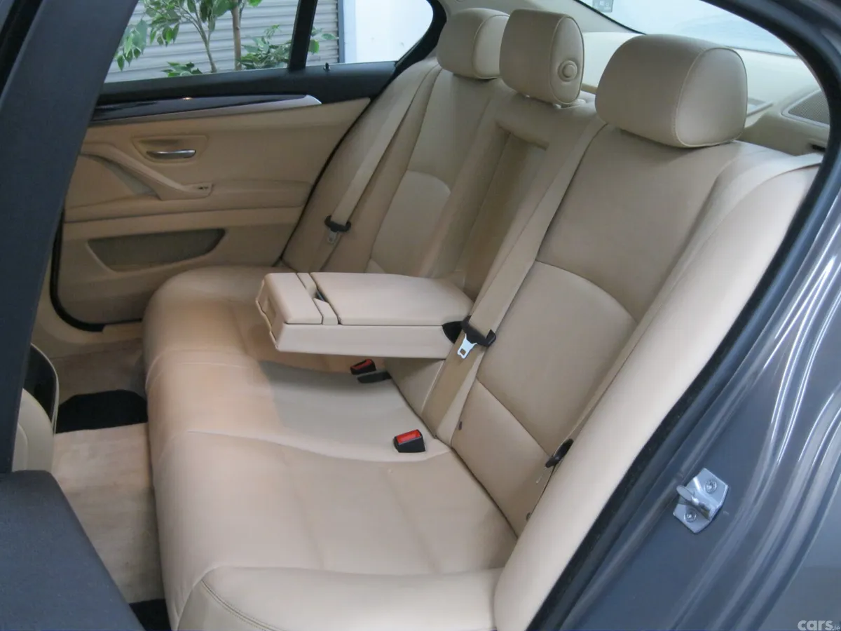 BMW 5-Series Saloon, Diesel, 2014, Gold