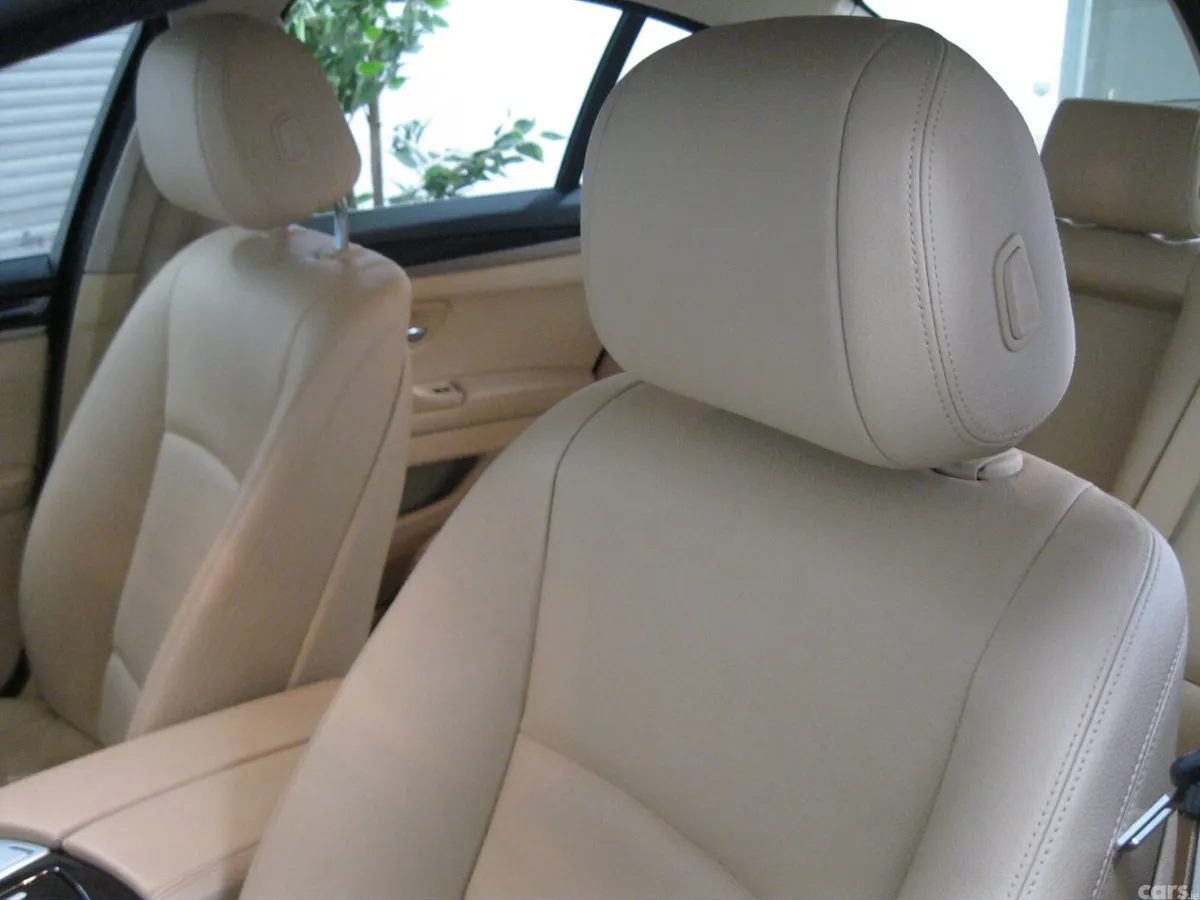 BMW 5-Series Saloon, Diesel, 2014, Gold