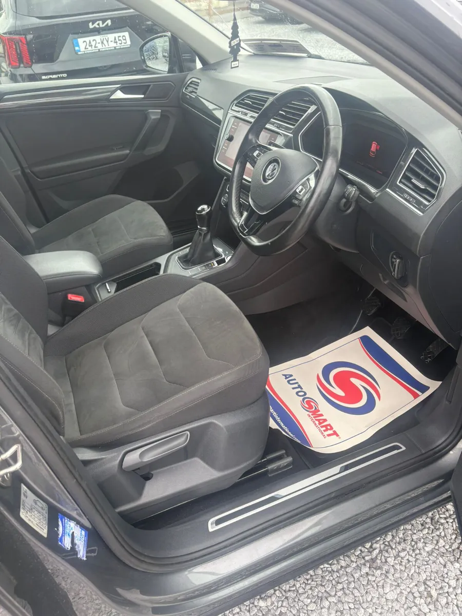 Volkswagen Tiguan SUV, Diesel, 2019, Grey