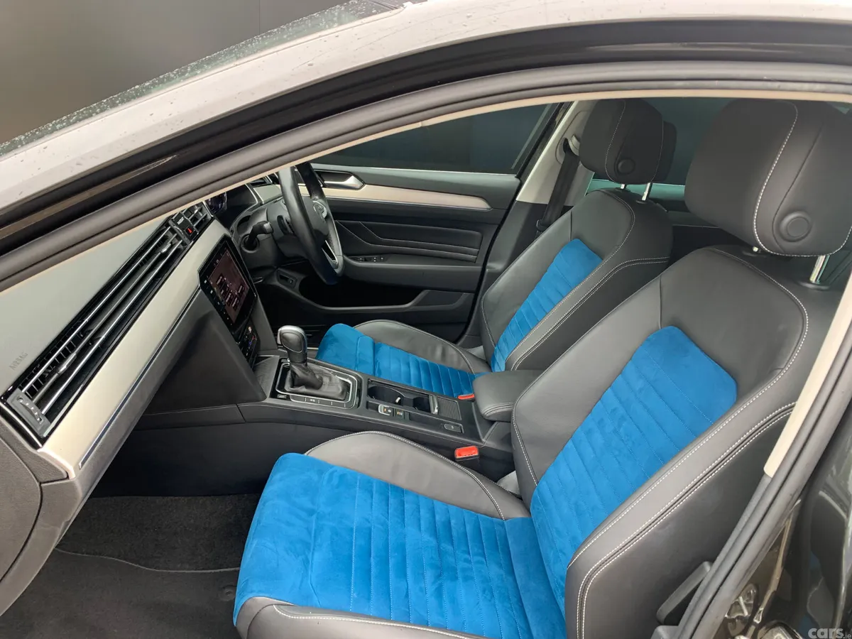 Volkswagen Passat Estate, Diesel, 2021, Grey