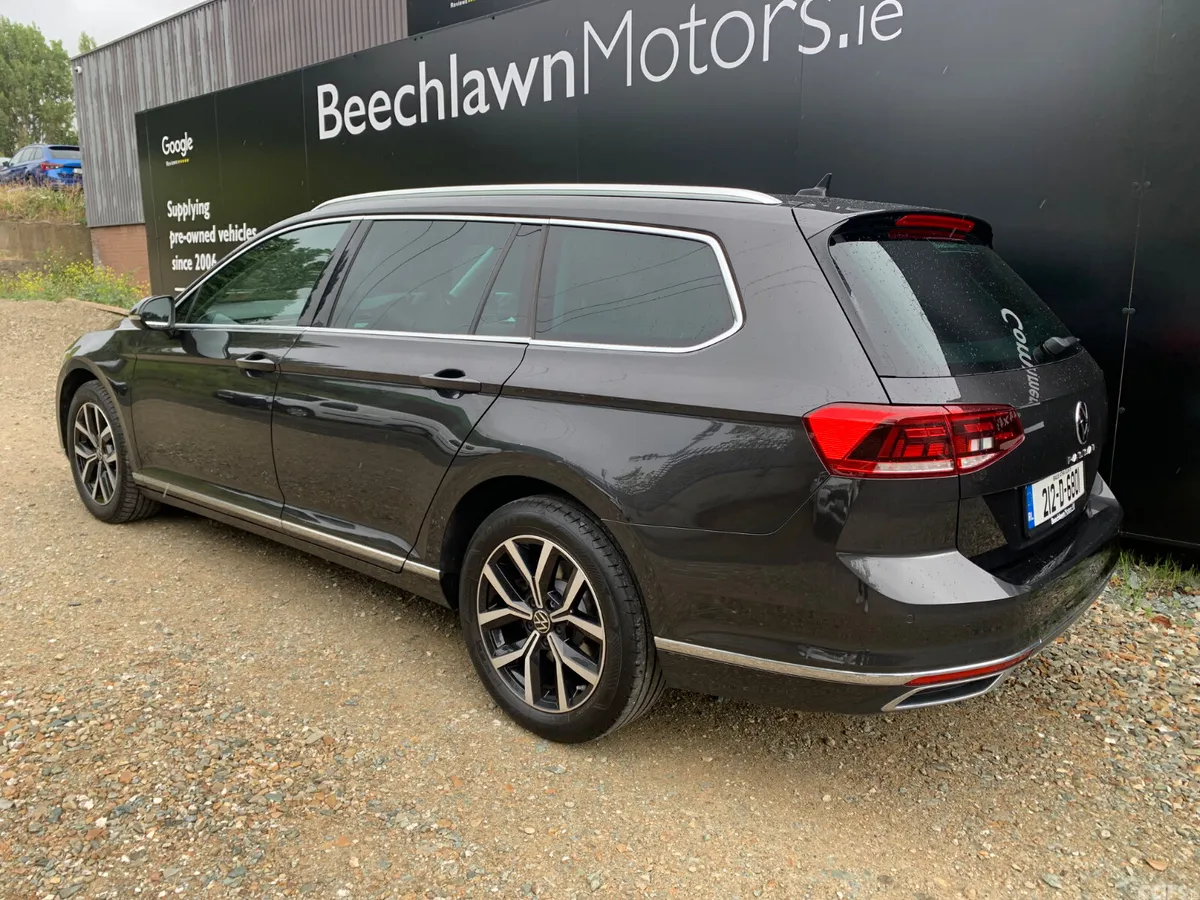 Volkswagen Passat Estate, Diesel, 2021, Grey