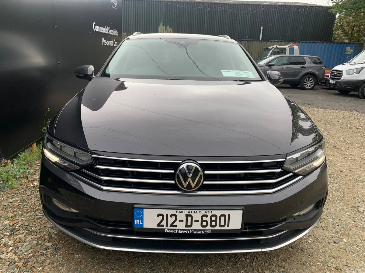 Volkswagen Passat Estate, Diesel, 2021, Grey