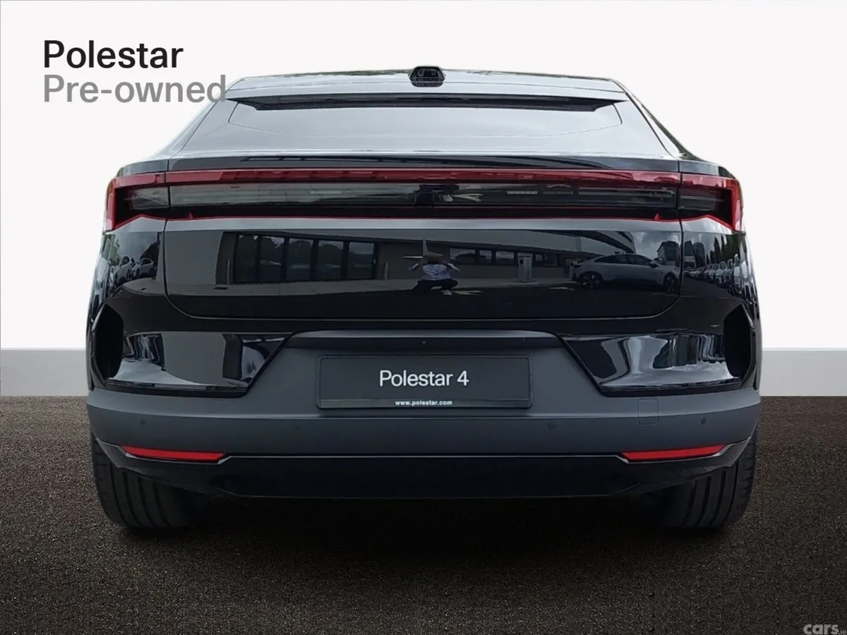Polestar 4 Hatchback, Electric, 2026, Black