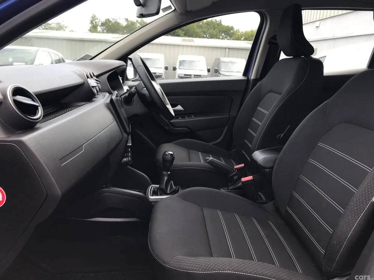 Dacia Duster SUV, Diesel, 2023, Blue