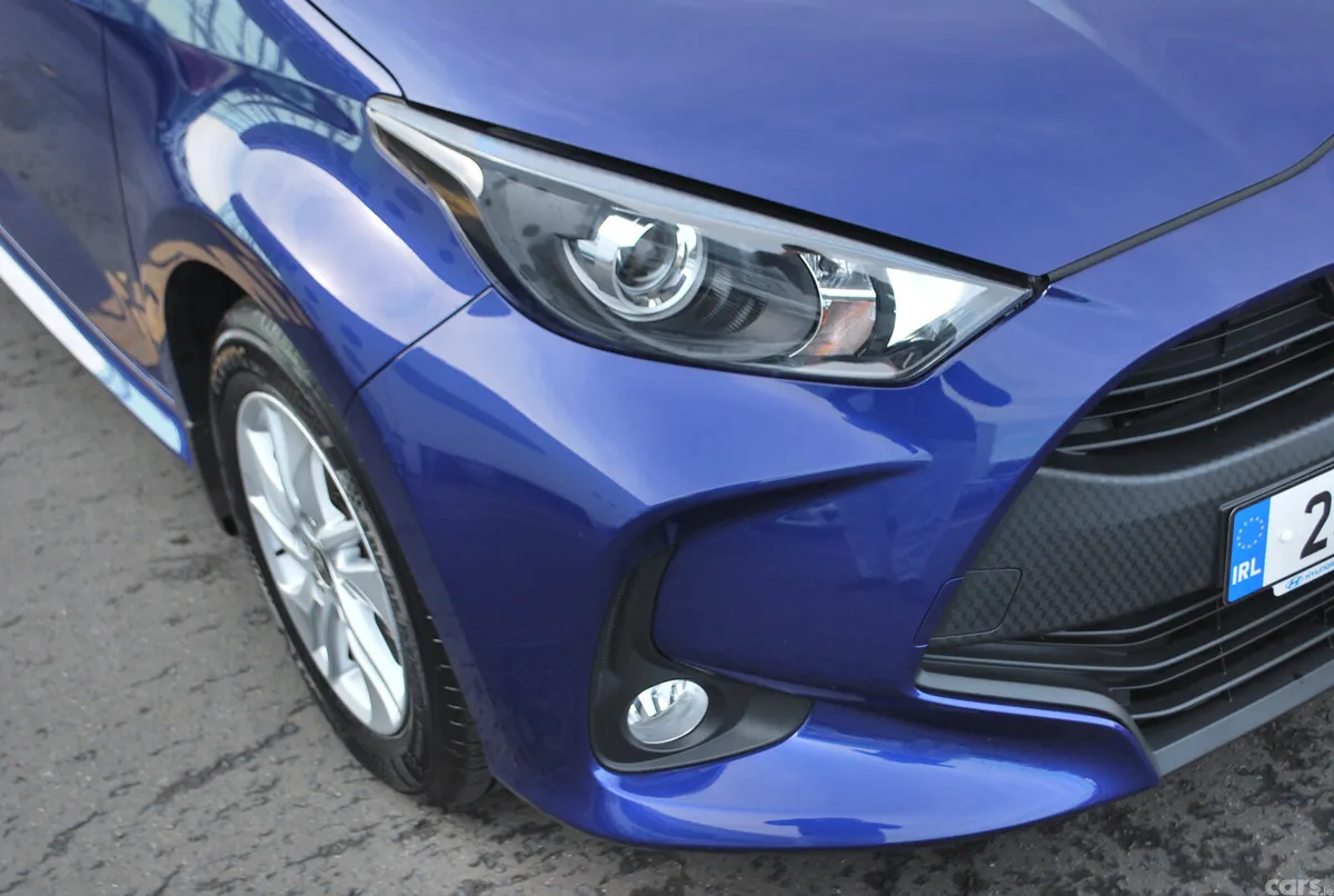 Toyota Yaris Hatchback, Petrol, 2023, Blue