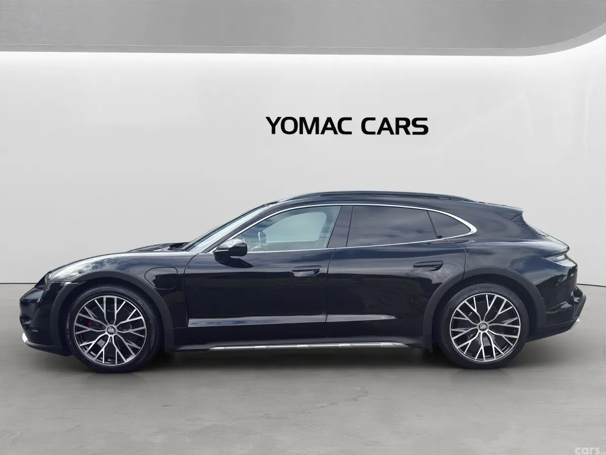 Porsche Taycan Estate, Electric, 2023, Black