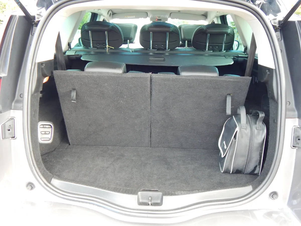 Renault Grand Scenic MPV, Diesel, 2017, Grey