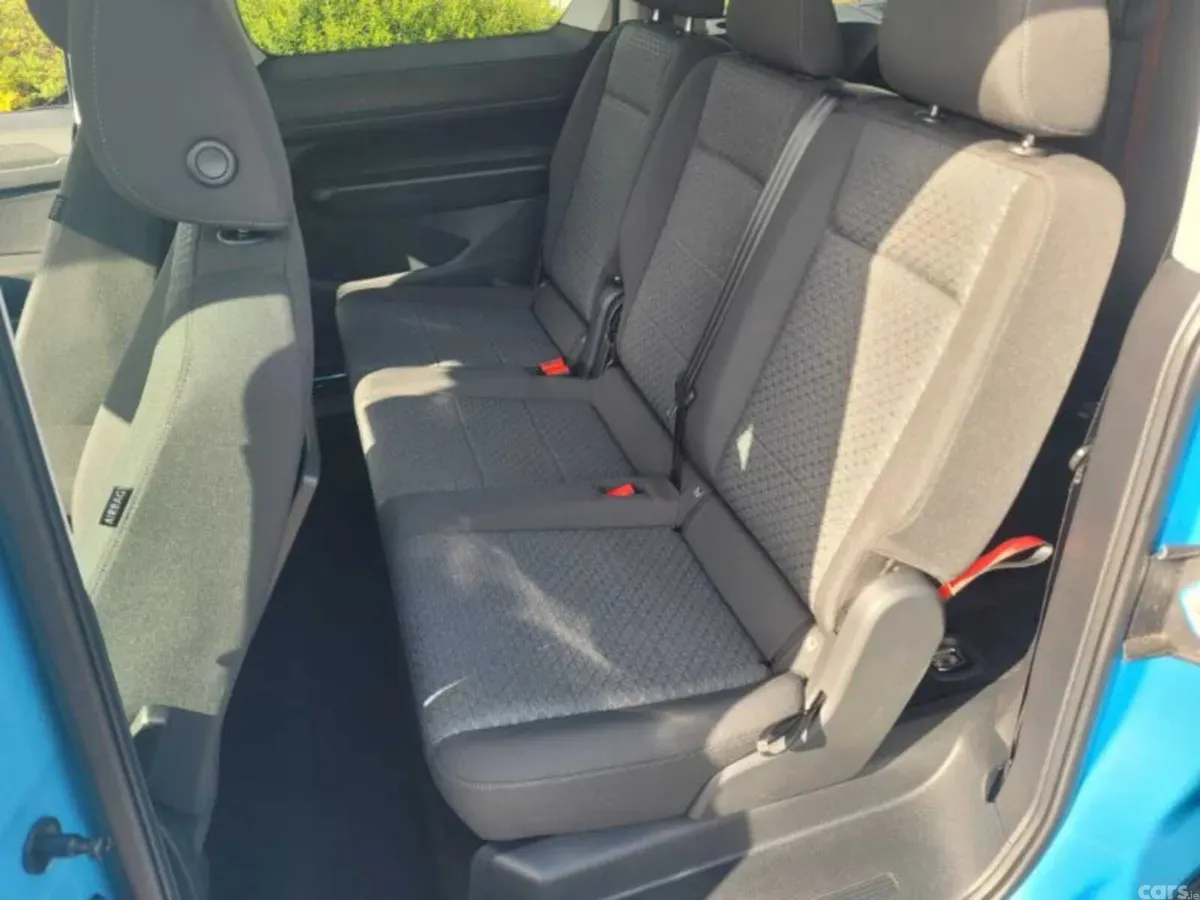 Ford Tourneo Connect MPV, Diesel, 2026, Blue