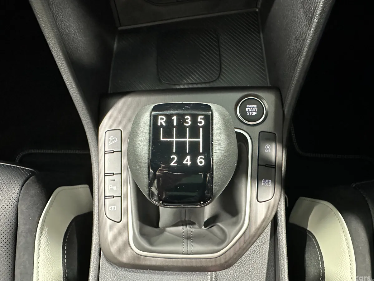 Kia Sportage SUV, Diesel Hybrid, 2026, Blue