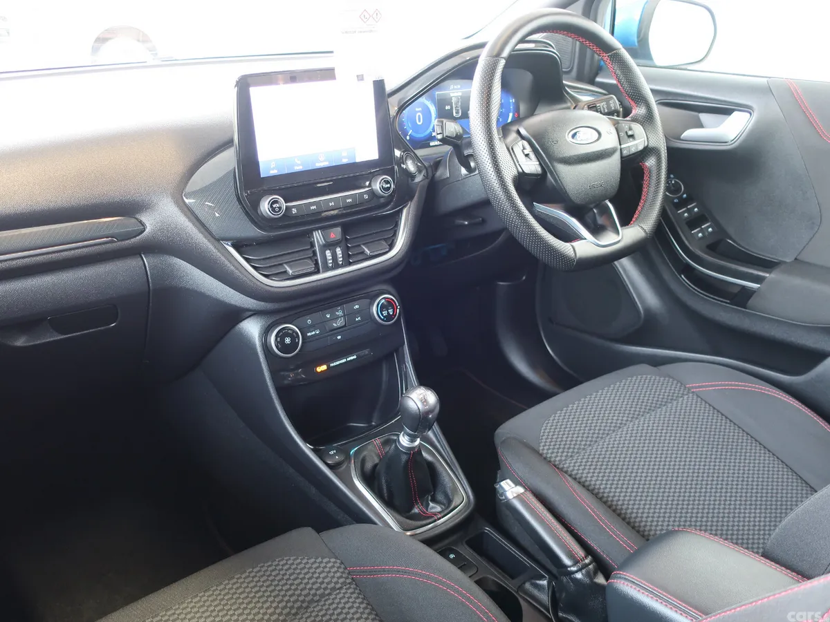 Ford Puma MPV, Petrol Hybrid, 2023, Blue