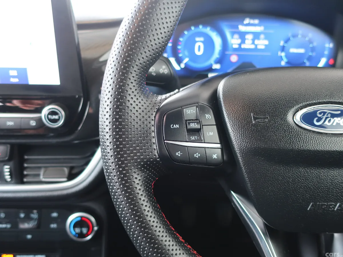 Ford Puma MPV, Petrol Hybrid, 2023, Blue