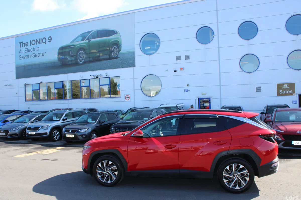 Hyundai Tucson SUV, Diesel, 2022, Red