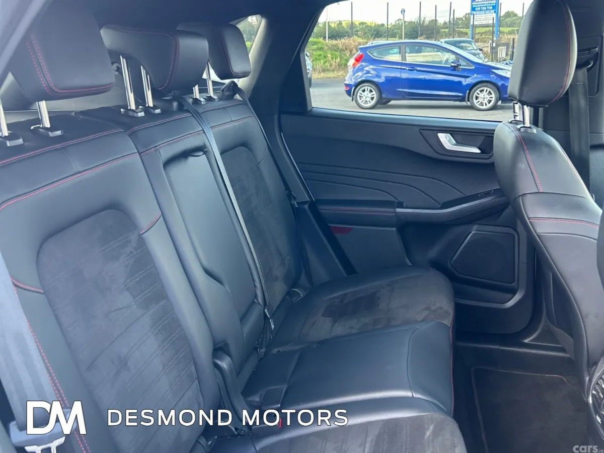 Ford Kuga SUV, Petrol Plug-in Hybrid, 2022, White