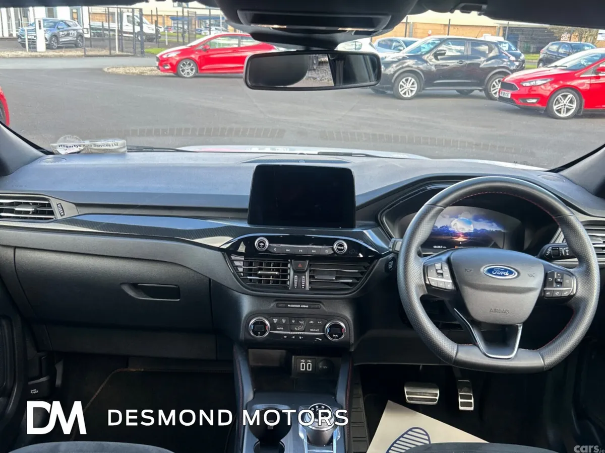 Ford Kuga SUV, Petrol Plug-in Hybrid, 2022, White
