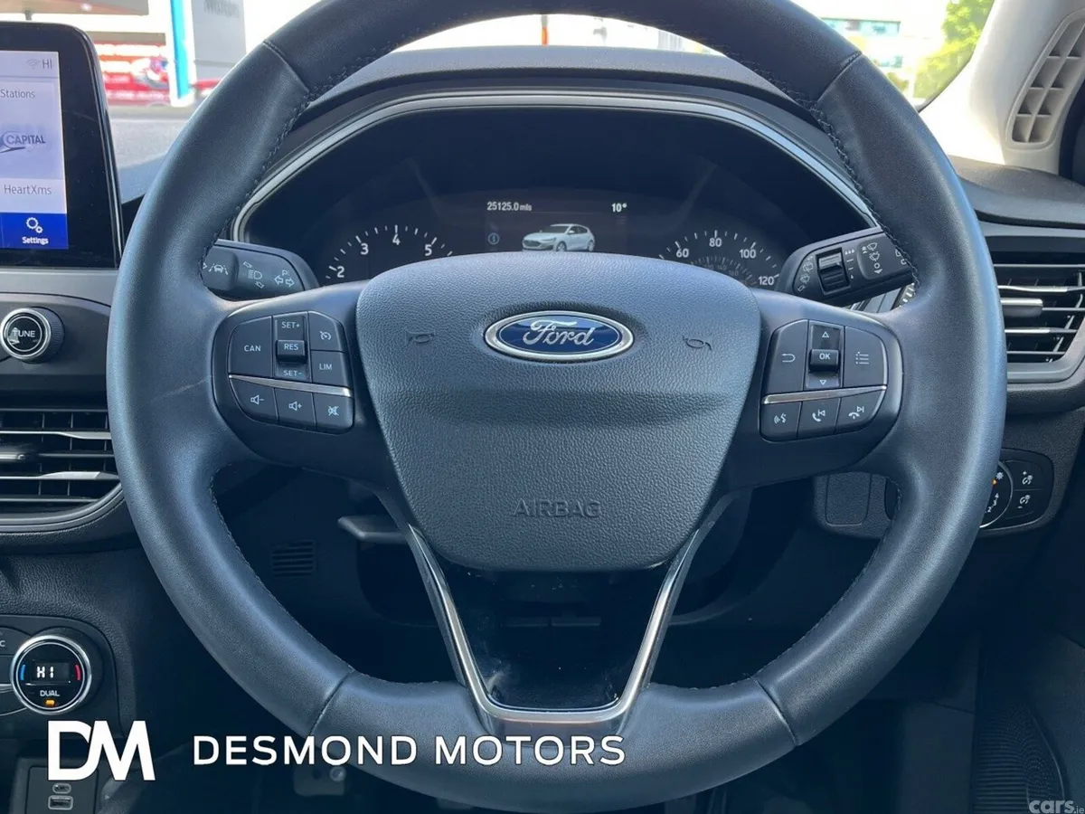 Ford Focus Hatchback, Petrol Hybrid, 2023, Grey
