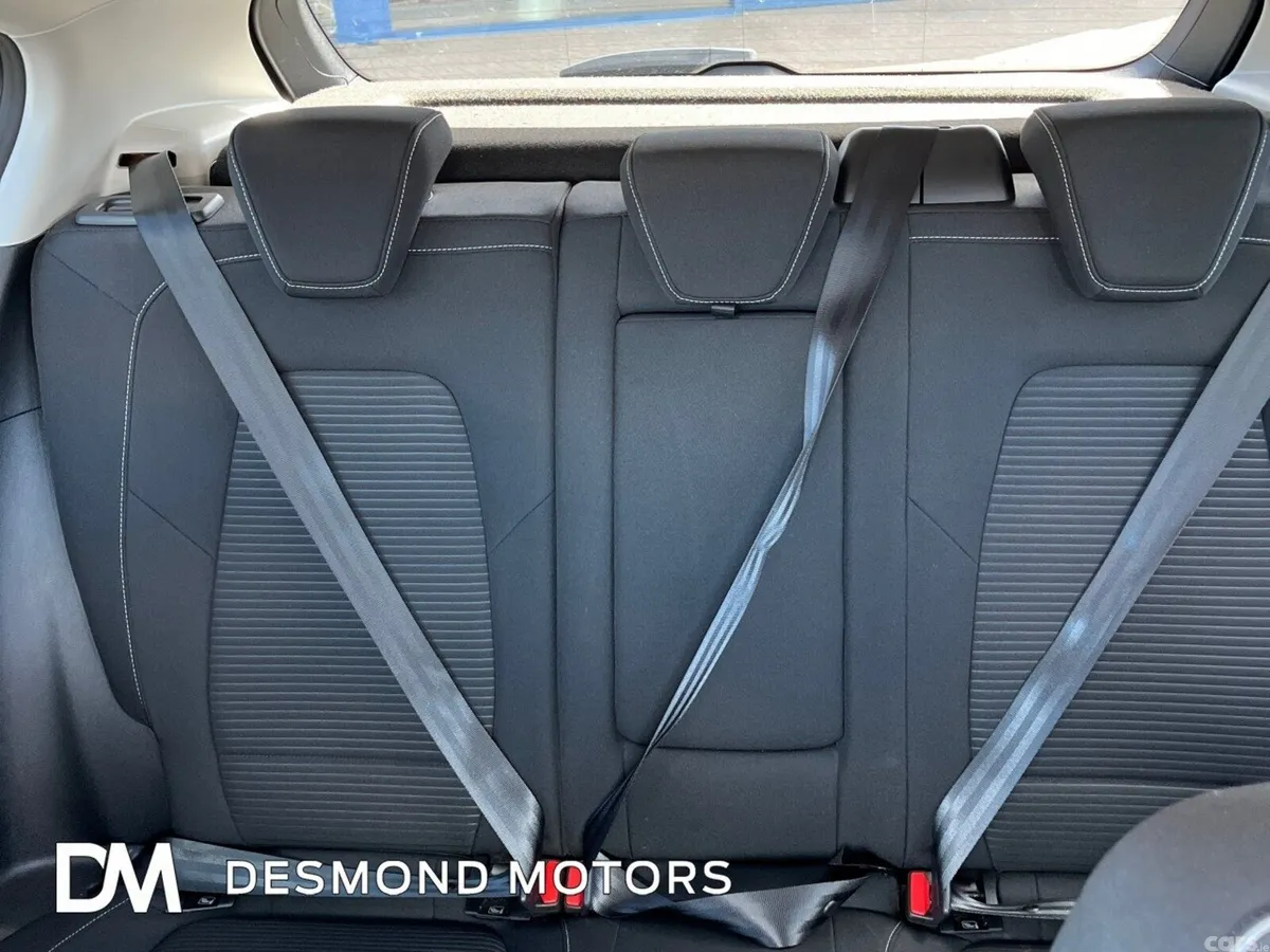 Ford Focus Hatchback, Petrol Hybrid, 2023, Grey