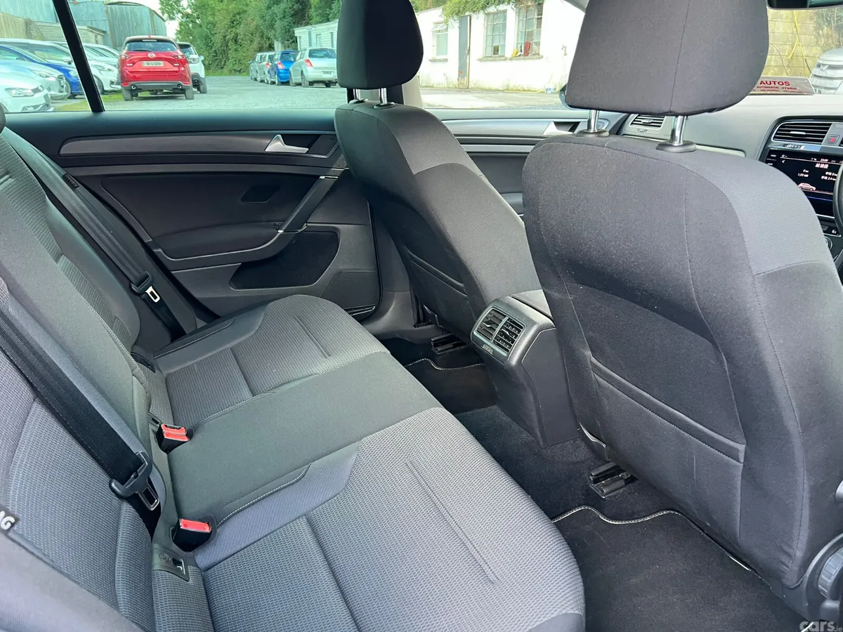 Volkswagen Golf Hatchback, Diesel, 2019, Blue