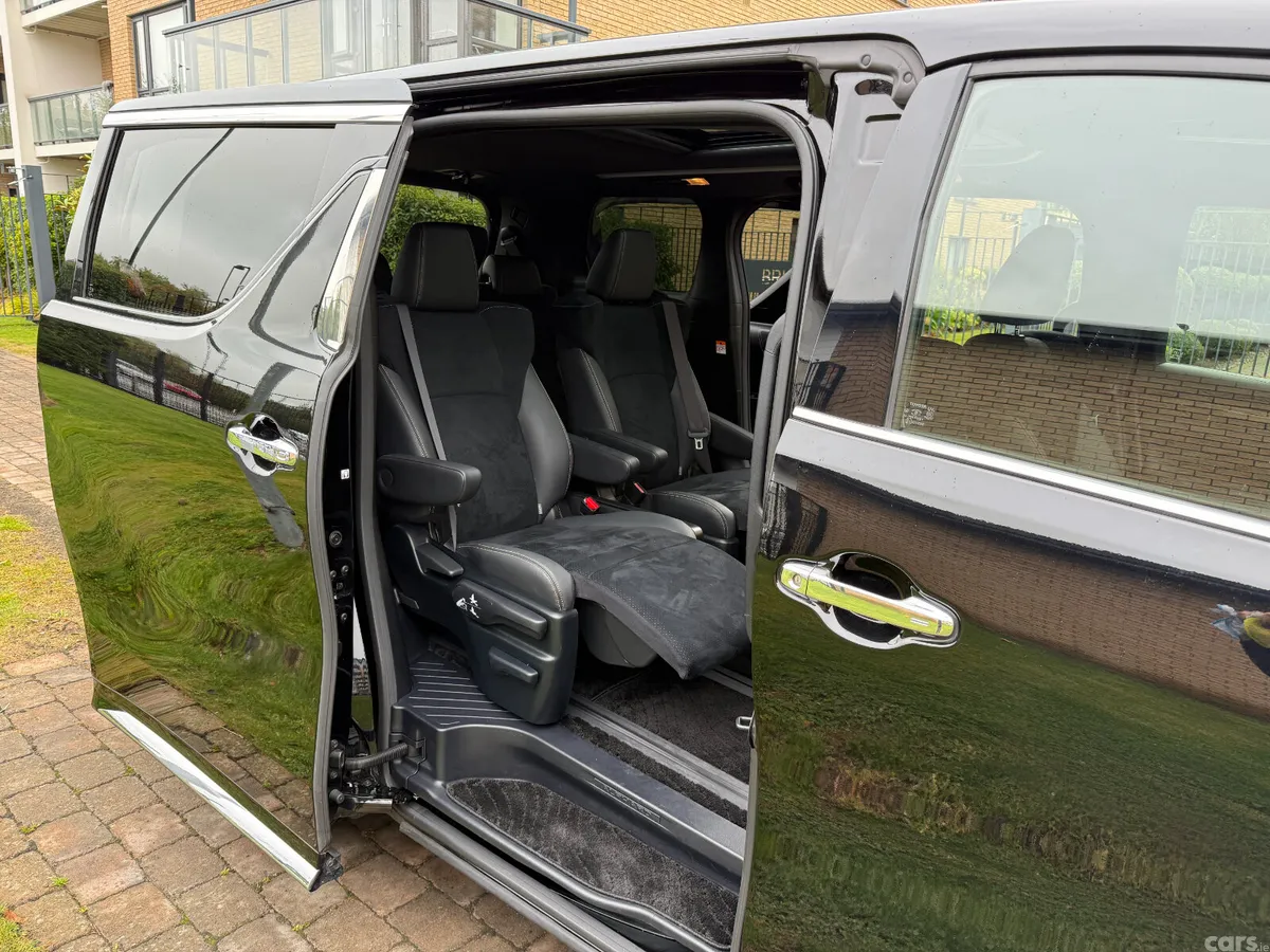 Toyota Alphard MPV, Petrol Hybrid, 2023, Black