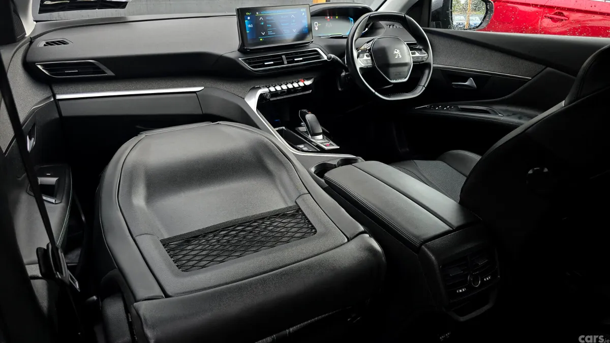 Peugeot 3008 MPV, Petrol Plug-in Hybrid, 2021, Grey
