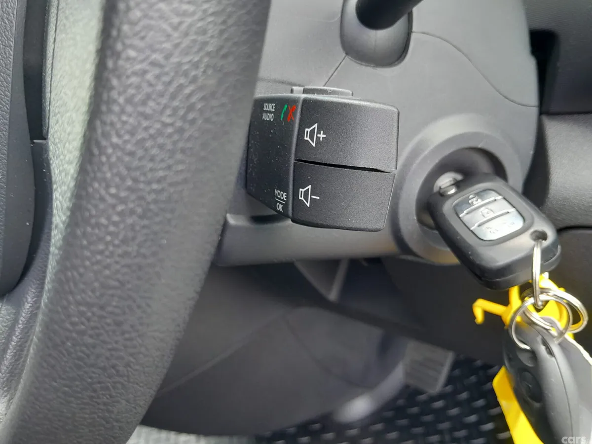 Renault Trafic MPV, Diesel, 2021, Silver