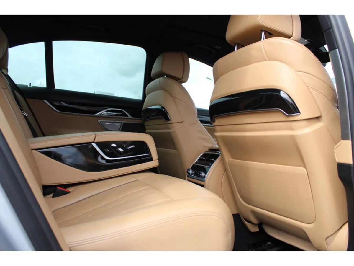 BMW 7-Series Saloon, Diesel, 2019, Grey