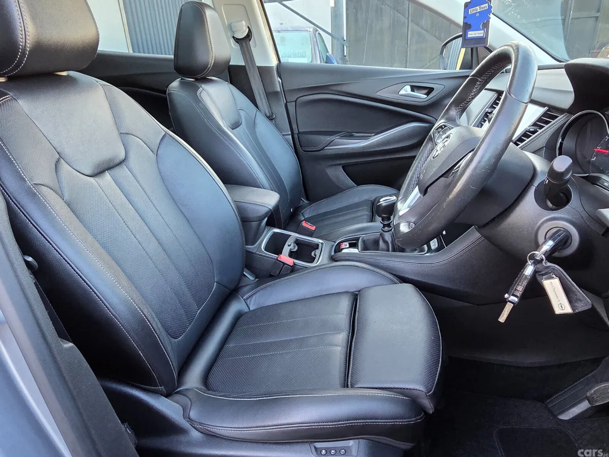 Opel Grandland X Hatchback, Diesel, 2020, Grey