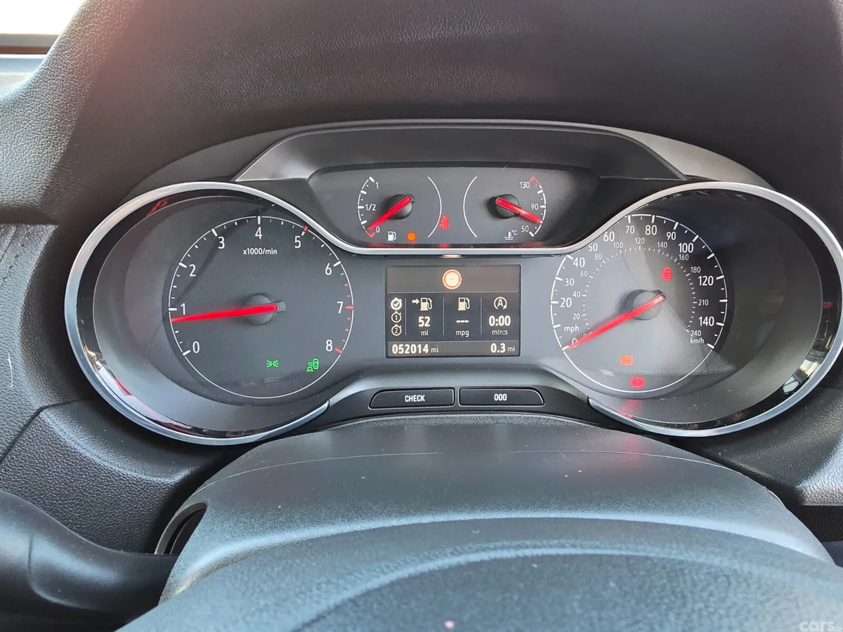 Opel Grandland X Hatchback, Diesel, 2020, Grey