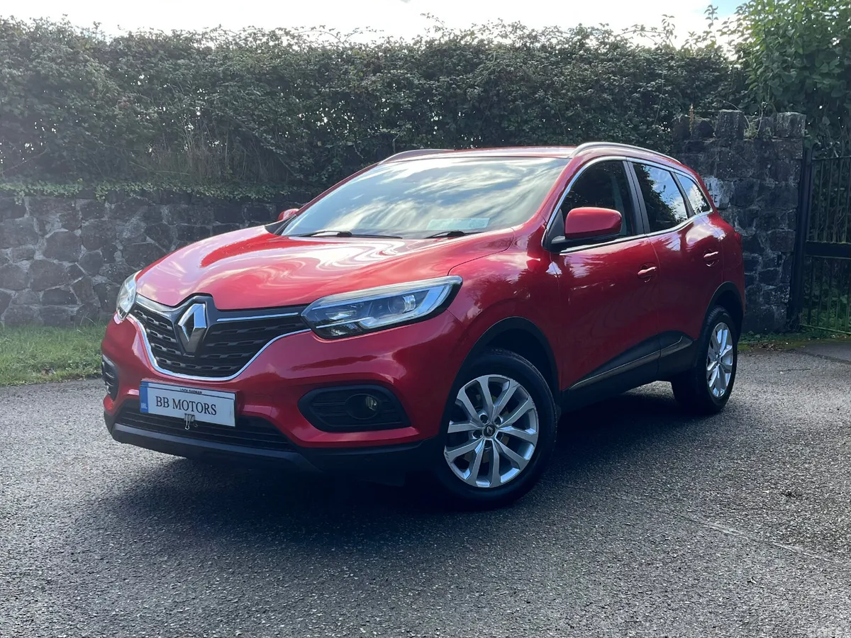 Renault Kadjar SUV, Petrol, 2019, Red