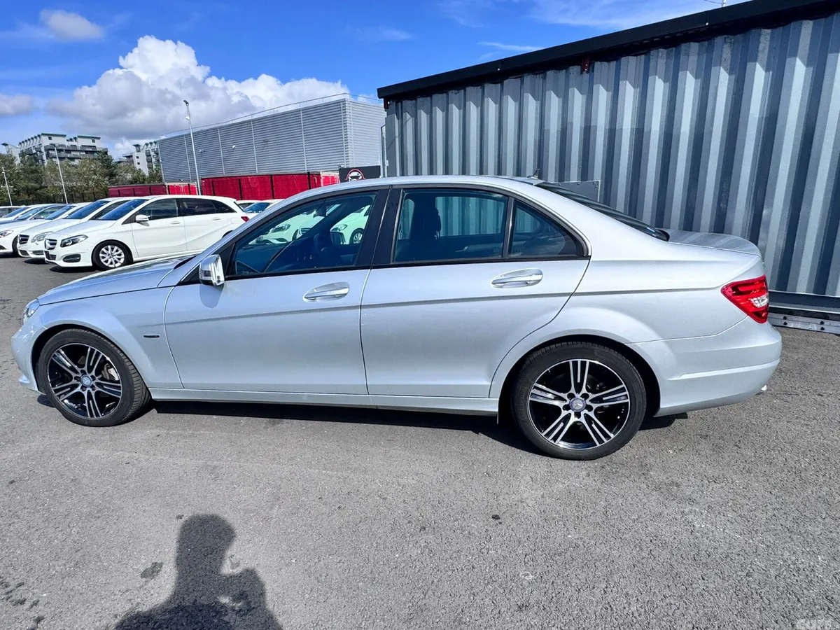 Mercedes-Benz 220 Saloon, Petrol, 2014, Silver