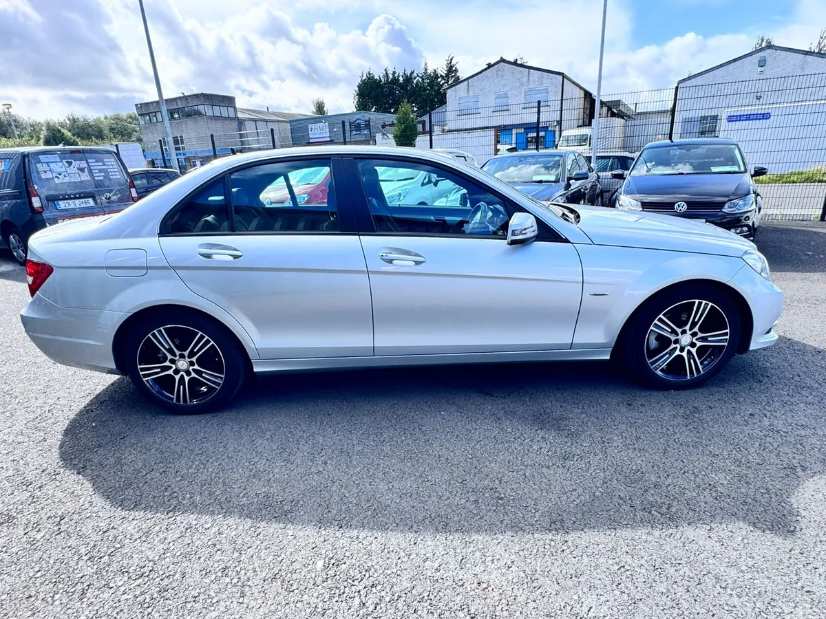 Mercedes-Benz 220 Saloon, Petrol, 2014, Silver