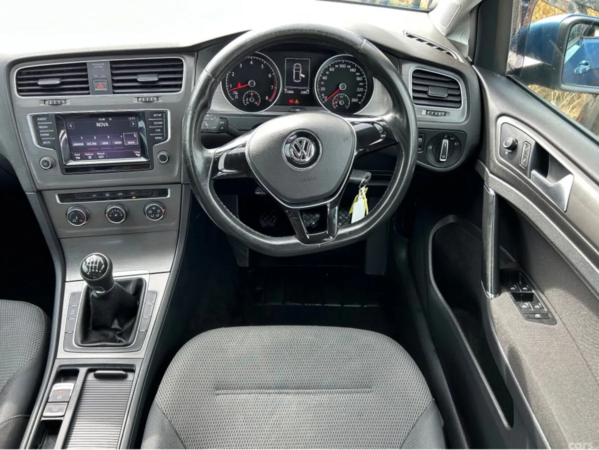 Volkswagen Golf Hatchback, Petrol, 2013, Blue