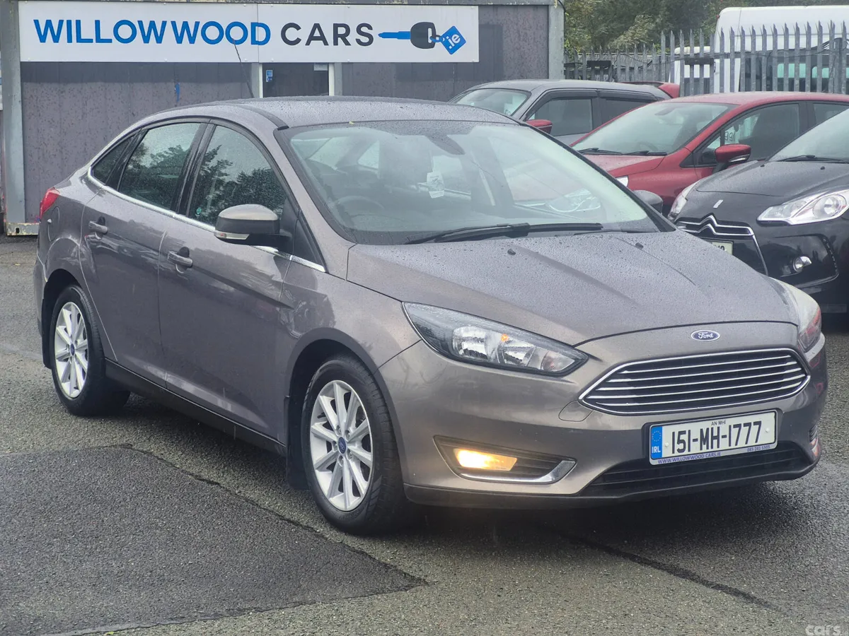 Ford Focus Saloon, Diesel, 2015, Brown